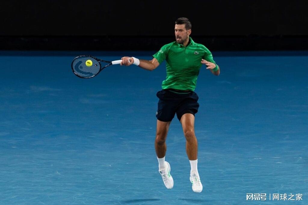 德约质问记者奇葩问题:我在追赶辛纳和阿卡?是追随者?